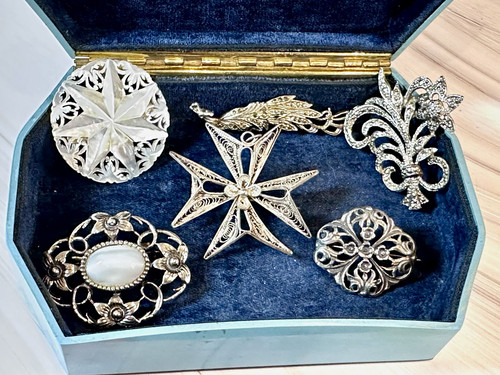 Vintage 6pc joblot brooches - 6pc,