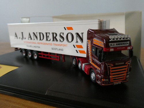 Oxford diecast anderson - diecast, aj