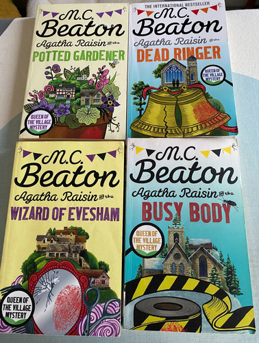 Agatha raisin books bundle - x4,