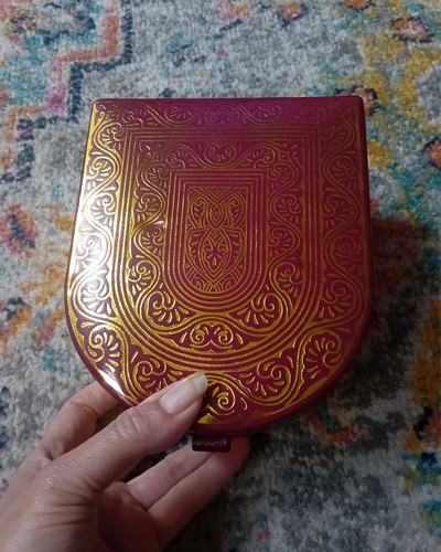 Gorgeous decorated leather - gorgeous,