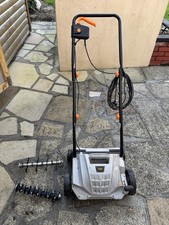 VonHaus 15-109 1500W Lawn Rake