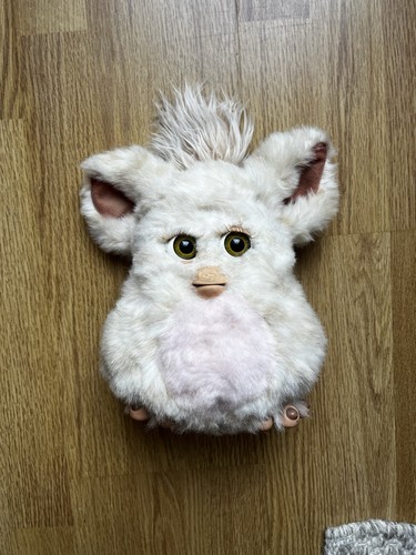 2005 hasbro furby - 2005, white