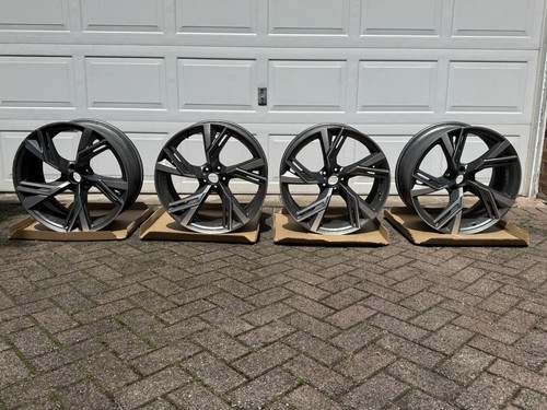 Genuine audi rs6 - rs6, c8
