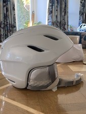 Women’s Giro Snow Sports Helmet