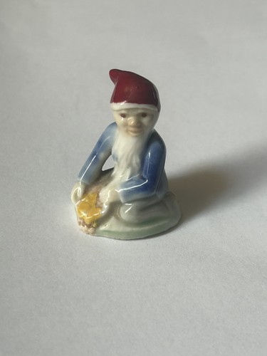 Wade whimsies lucky leprechaun - whimsies,