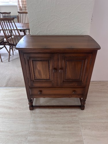 Ercol old colonial cabinet - ercol,