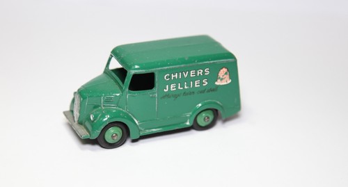 Dinky 452 trojan - 452, chivers