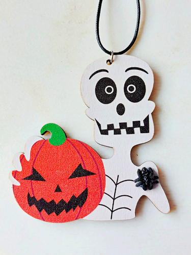 Big halloween necklace - big,