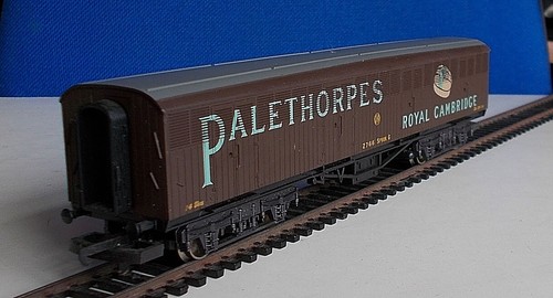 Lima 305352 palethorpes - lima, "palethorpes"