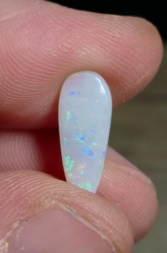 8ct natural australian - 1.8ct,