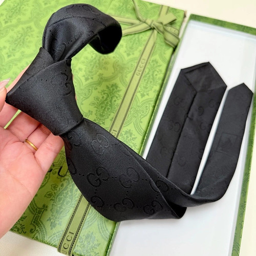 Authentic gucci tie - authentic,