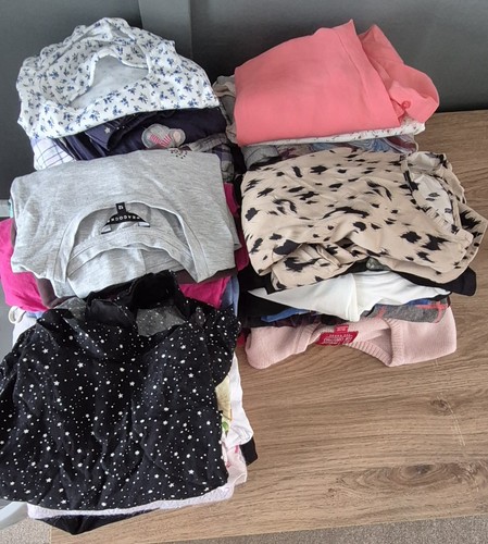 Large bundle womens clothes - large, of