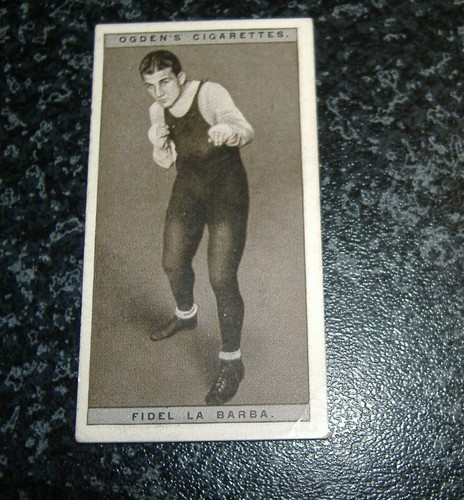 Ogdens pugilists in action - in,