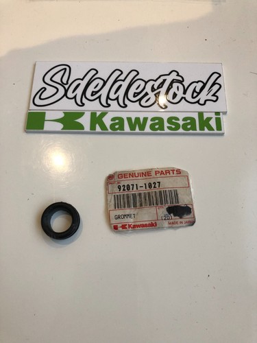 Grommet kawasaki 92071 1027 - grommet, jb
