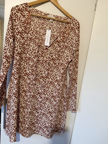 Ladies new topshop skater - new,