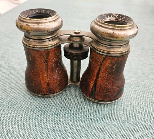 Antique jockey club paris - antique,