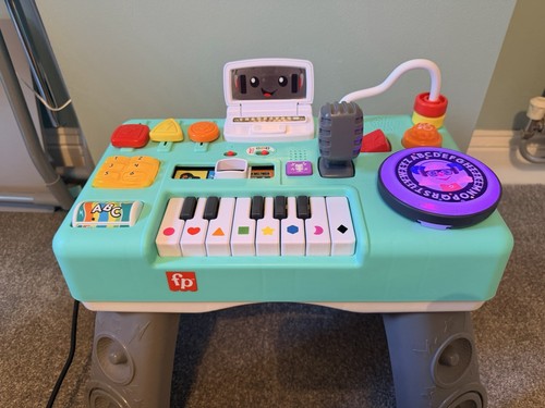 Fisher price musical - dj, table