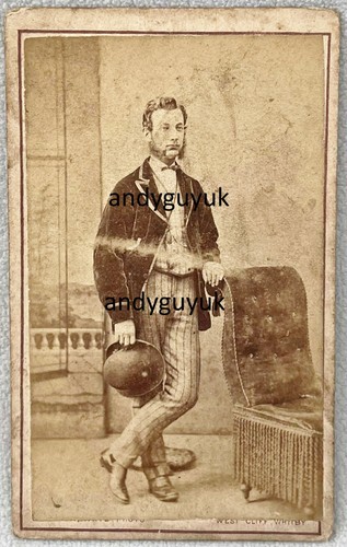 Cdv whitby dapper young man - whitby,
