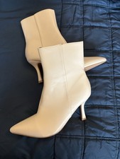 Cream Off white Faux Leather Size 6 Ankle Boots 3 Inch Heel With Zip Fastening