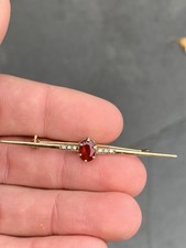 9ct Gold Diamond Ruby Brooch, 9k 375 2.5g
