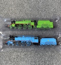 Hornby OO Gauge R9291/R9292