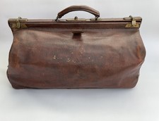 Vintage Leather Gladstone Doctors Overnight Bag