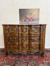 FRENCH WALNUT SERPENTINE