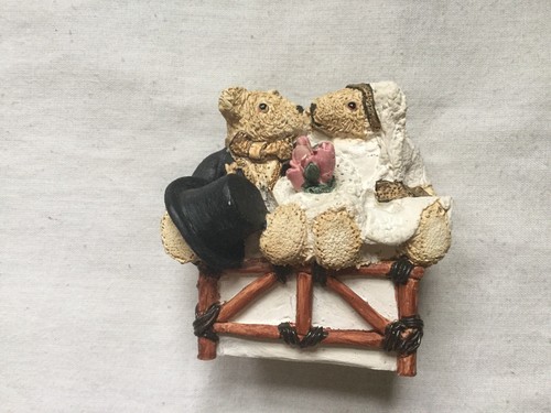 Colour box bears - bears, peter