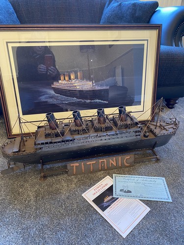 Titanic signed print - titanic,