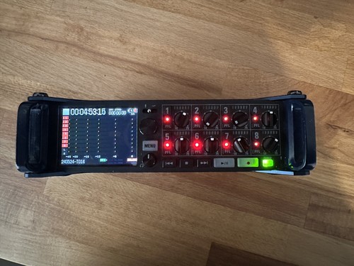 Zoom digital field - zoom, f8