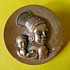 Stunning Candida Joe Calafato style South African Lady With Baby Brooch