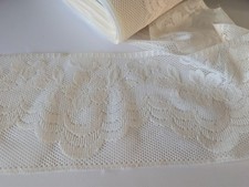 FULL ROLL 35 metres of cream