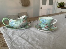 Antique Shelley Melody Chinz