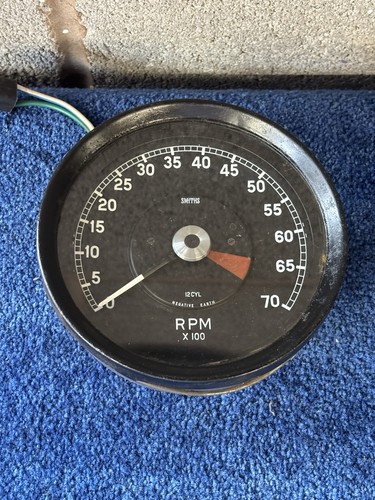 Jaguar type v12 rev counter - rev,