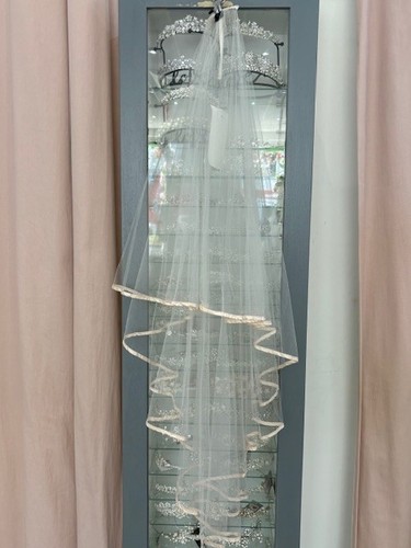Richard designs veil was 199 - richard,