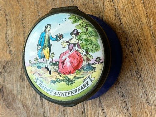 Vtg bilston battersea enamel - &,