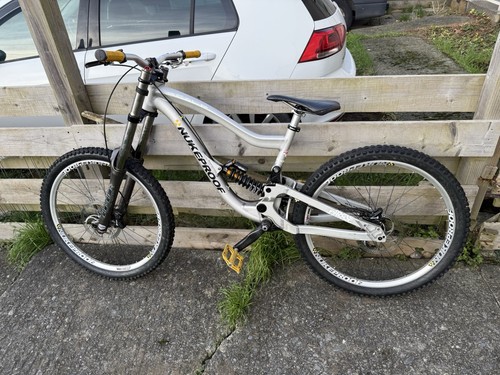 Nukeproof scalp pro 888 - scalp,