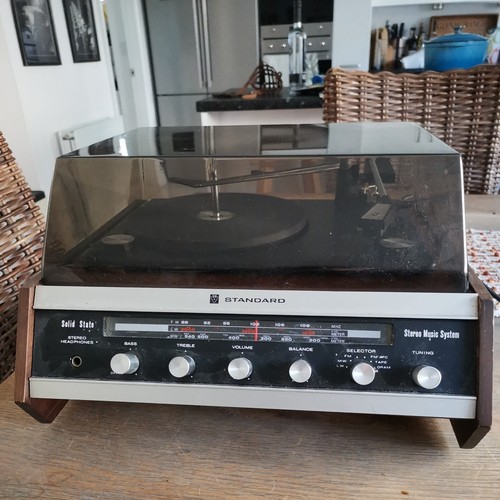 Rare vintage standard radio - rare,