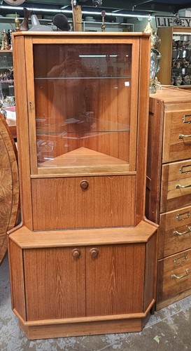 Mid century turnidge corner - turnidge,