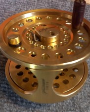 PFLUEGER SUPREME 1878 FLY