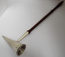 BEAUTIFUL CONDITION ENGLISH ANTIQUE VINTAGE SOLID STERLING SILVER CANDLE SNUFFER