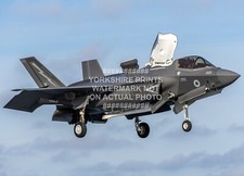 F-35B Lightning jet RAF PHOTO PRINT ALL SIZES ROYAL AIR FORCE HMS QUEEN ELIZABET