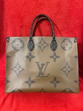 Louis Vuitton OnTheGo GM tote