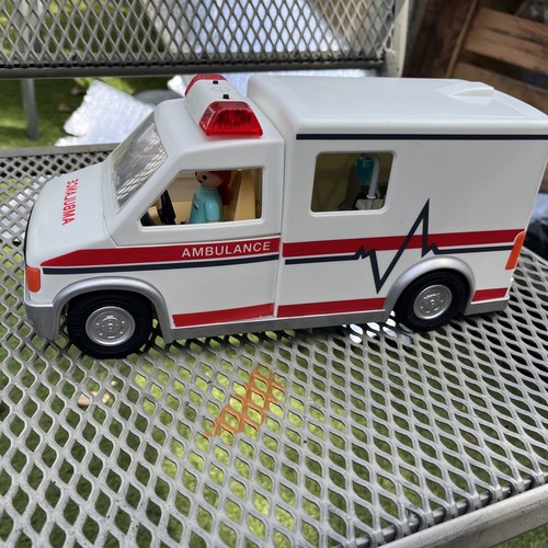 Playmobil ambulance 5681 - playmobil, with