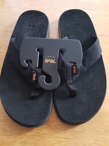 Teva black voya flip - m,