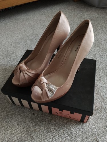Womens open toe heels - toe, beige