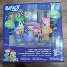 6.6’ Bluey Family Christmas