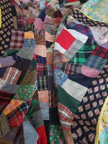 Vintage handmade amish quilt - handmade,