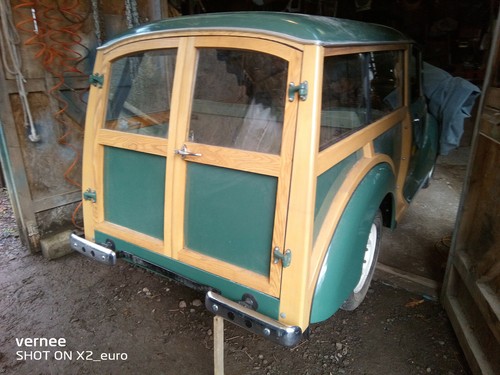 Morris minor traveller - minor, timber