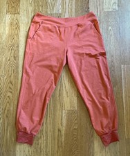Rabbit Women’s Jogger Pants